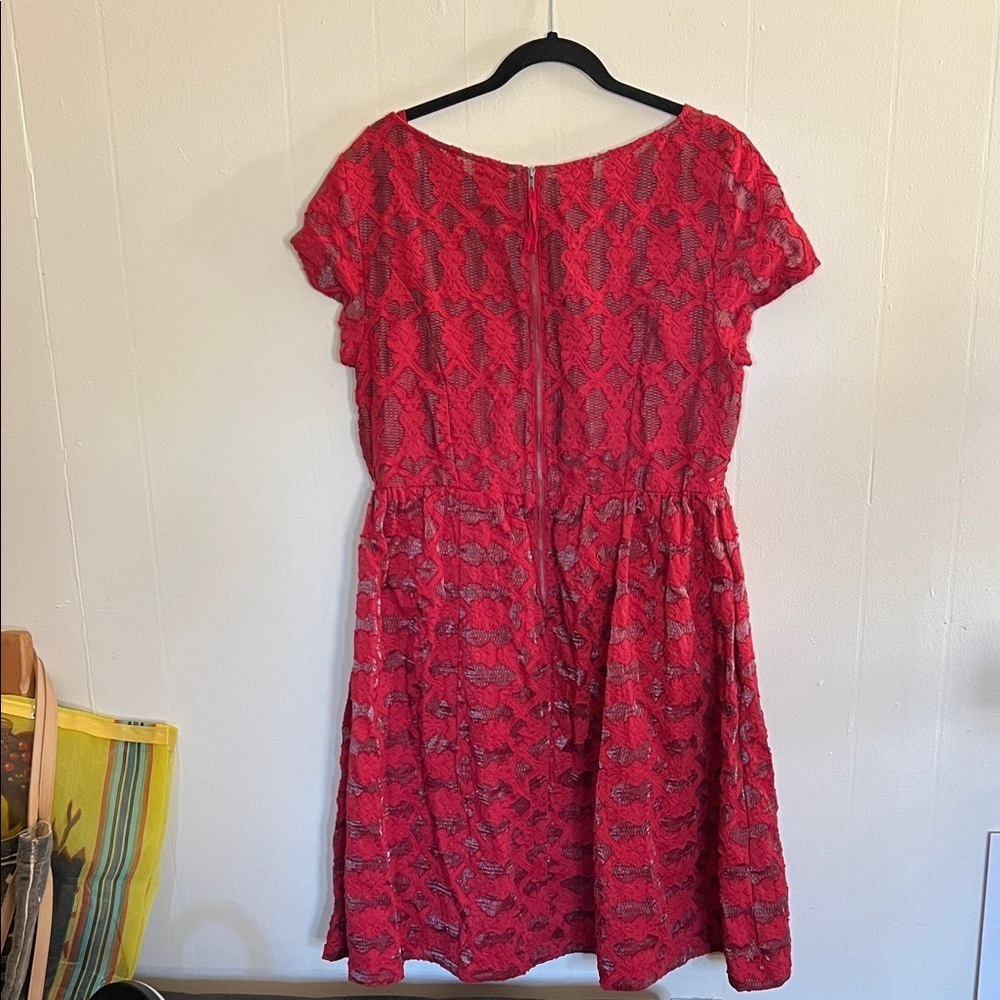 Moulinette Soeurs Red Patterned Midi Dress - Picture 2 of 6